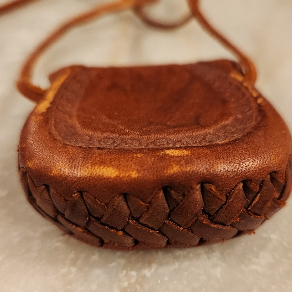 Vintage Miniature Leather  Bag with strap - Picture 8 of 13